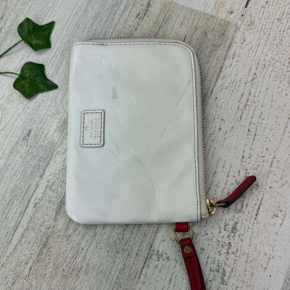 FOSSIL PINK WHITE LEATHER WRISTLET - Picture 3 of 7